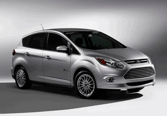 FORD C-MAX HYBRID 2015 PROBLEMAS