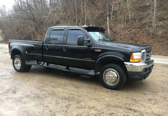 FORD F-550 SUPER DUTY 2004 PROBLEMAS