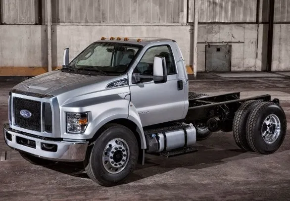 FORD F-650 SUPER DUTY 2016 PROBLEMAS