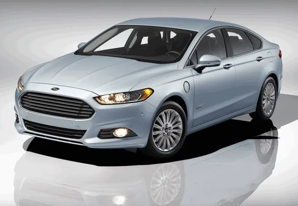 FORD FUSION ENERGI 2014 PROBLEMAS