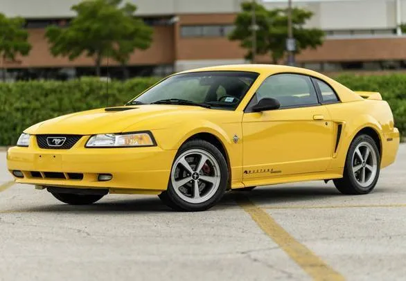 FORD MUSTANG GT 2002 PROBLEMAS