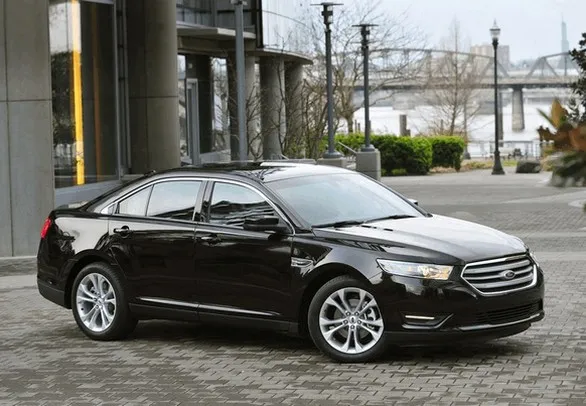 FORD TAURUS 2015 PROBLEMAS